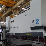 6-ás vökva cnc stuttbremsa 200 tonn 3100mm fyrir cnc bakflöt XR Z1 Z2-ás